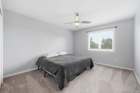 8609 Greyhawk Drive Fort Wayne IN 46835