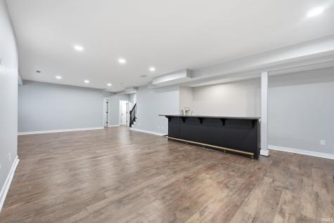 8609 Greyhawk Drive Fort Wayne IN 46835