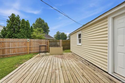 3914 Hiawatha Boulevard Fort Wayne IN 46809
