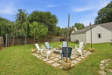 3914 Hiawatha Boulevard Fort Wayne IN 46809