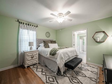218 S Parker Drive Evansville IN 47714