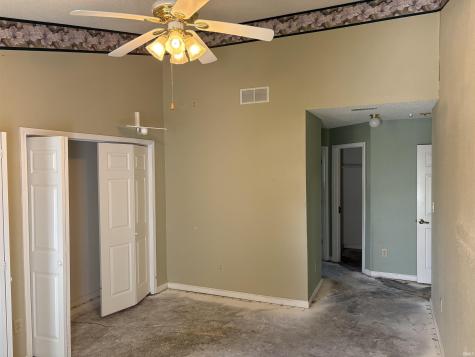 570 S Cobblestone Court Bloomington IN 47403