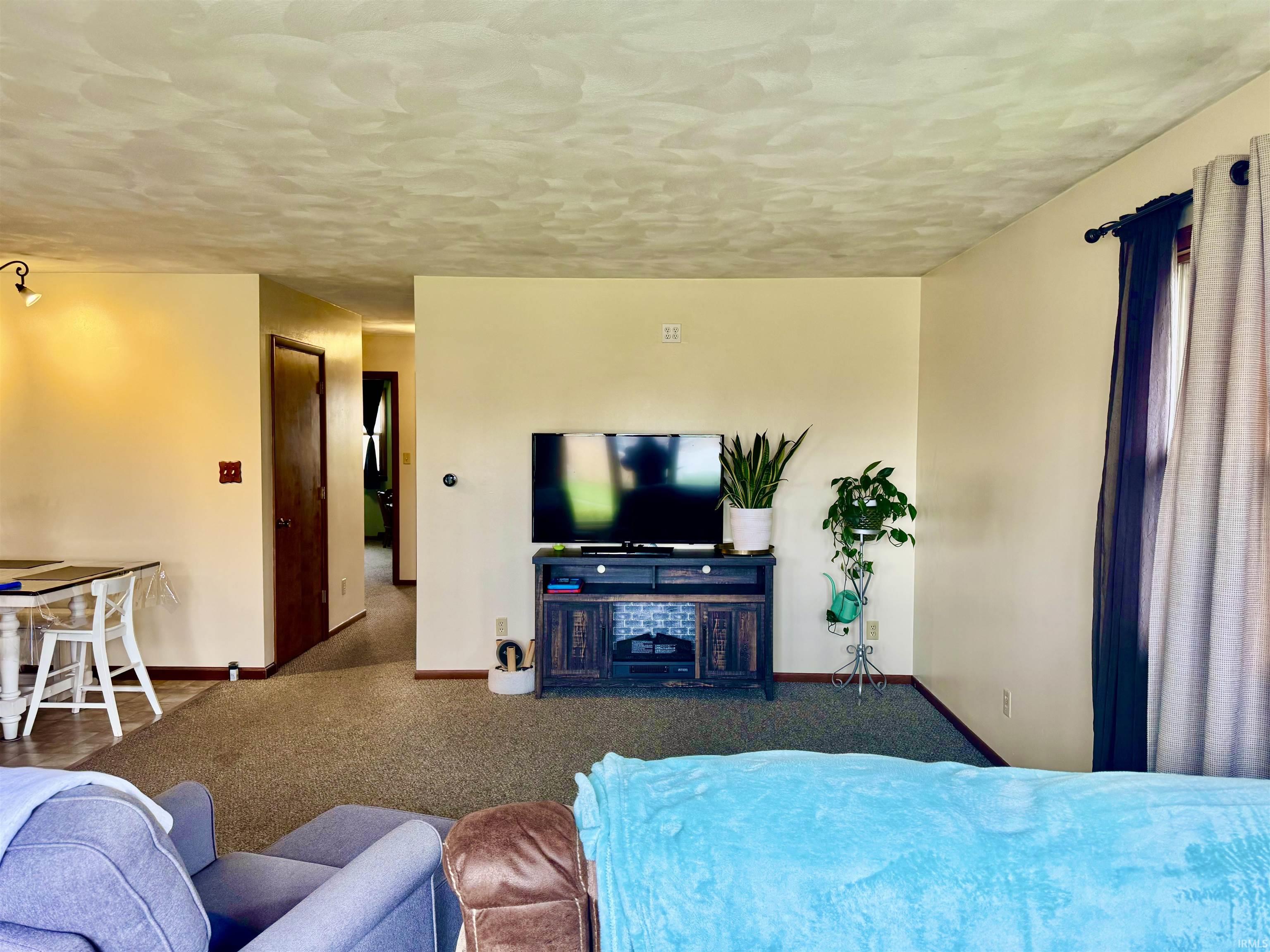 543 W 12th Street Mishawaka IN 46544
