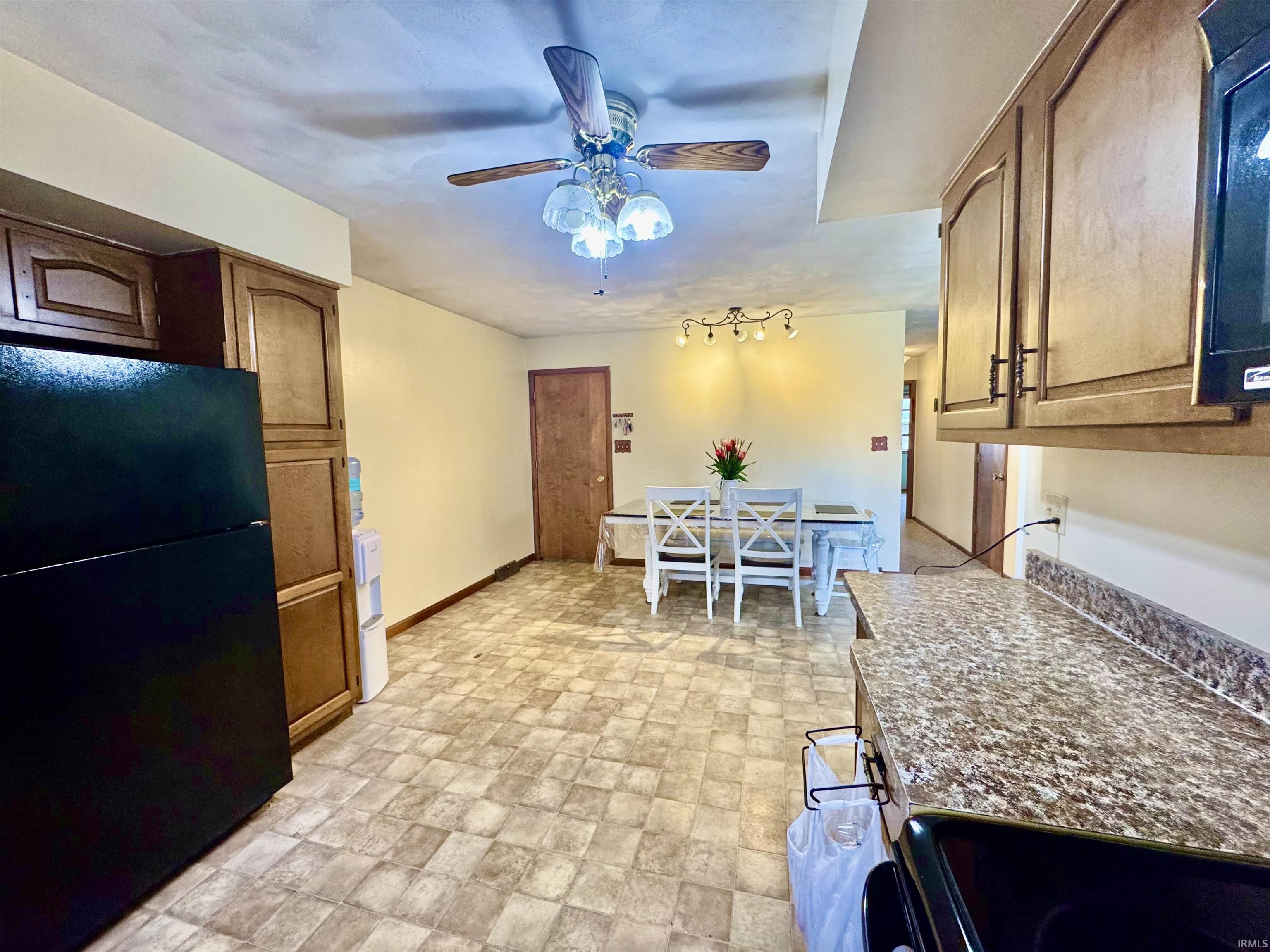 543 W 12th Street Mishawaka IN 46544