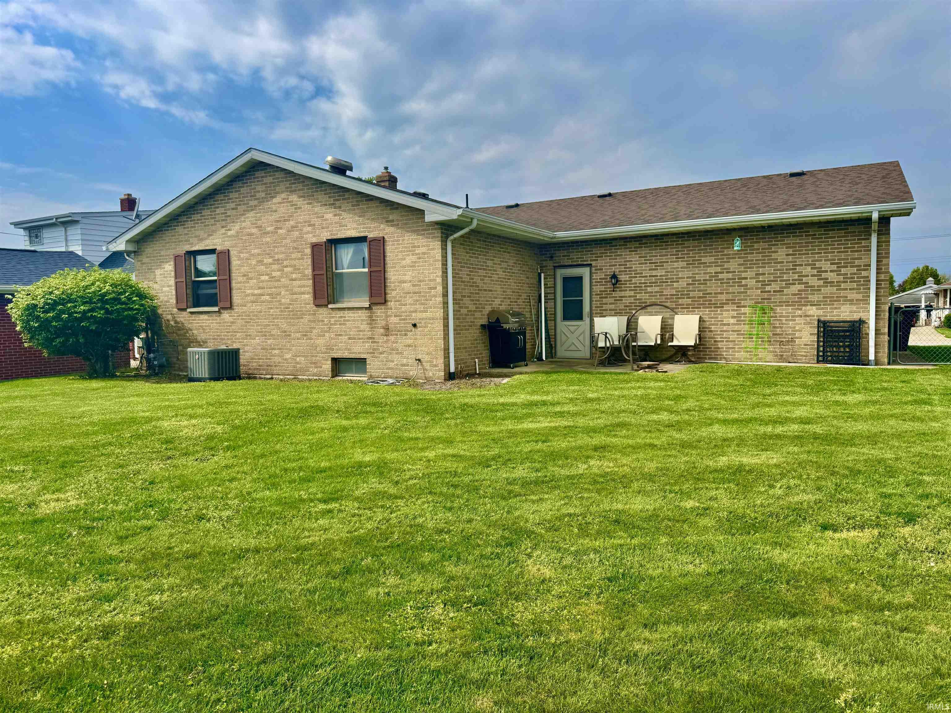 543 W 12th Street Mishawaka IN 46544