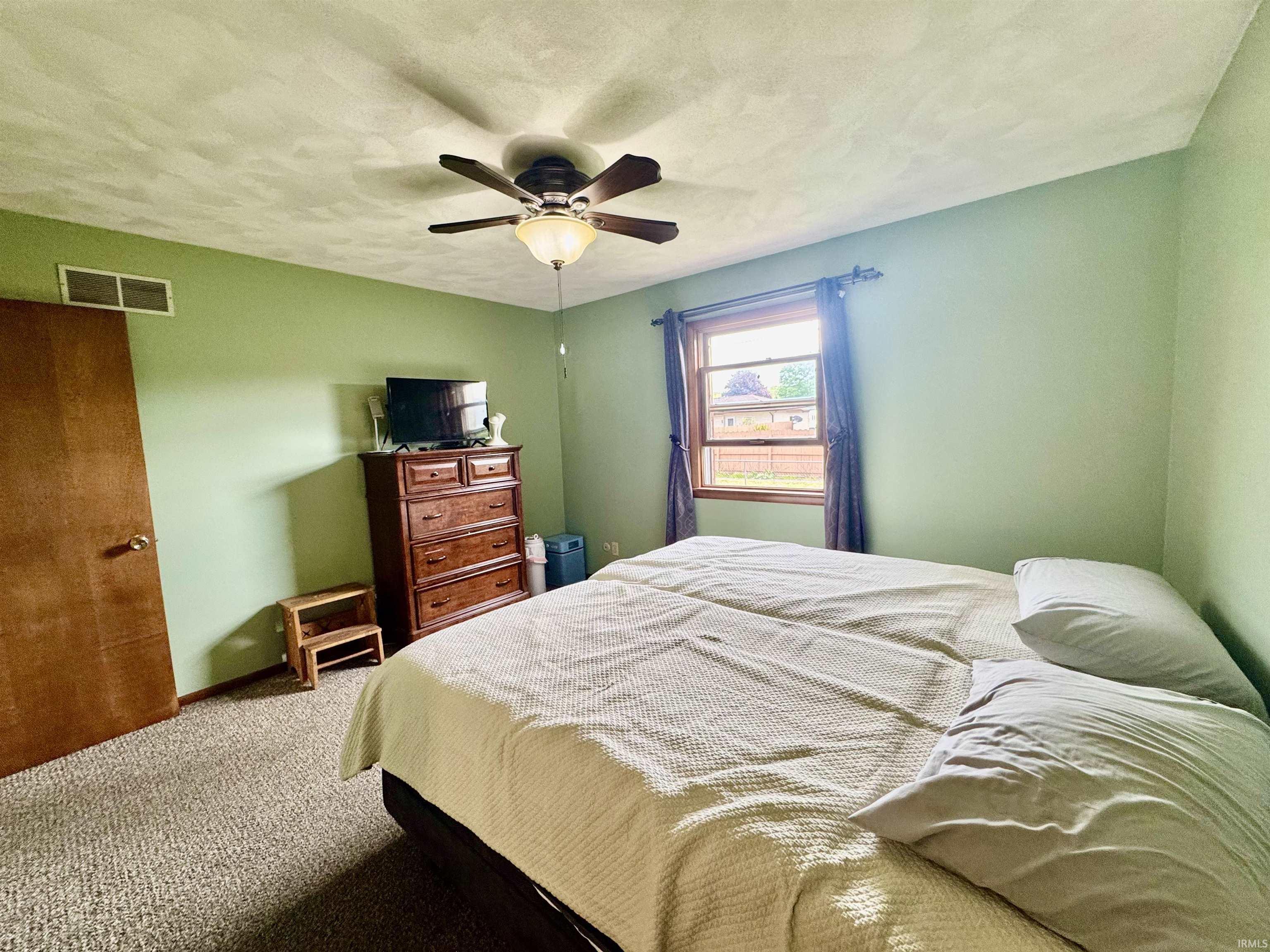 543 W 12th Street Mishawaka IN 46544