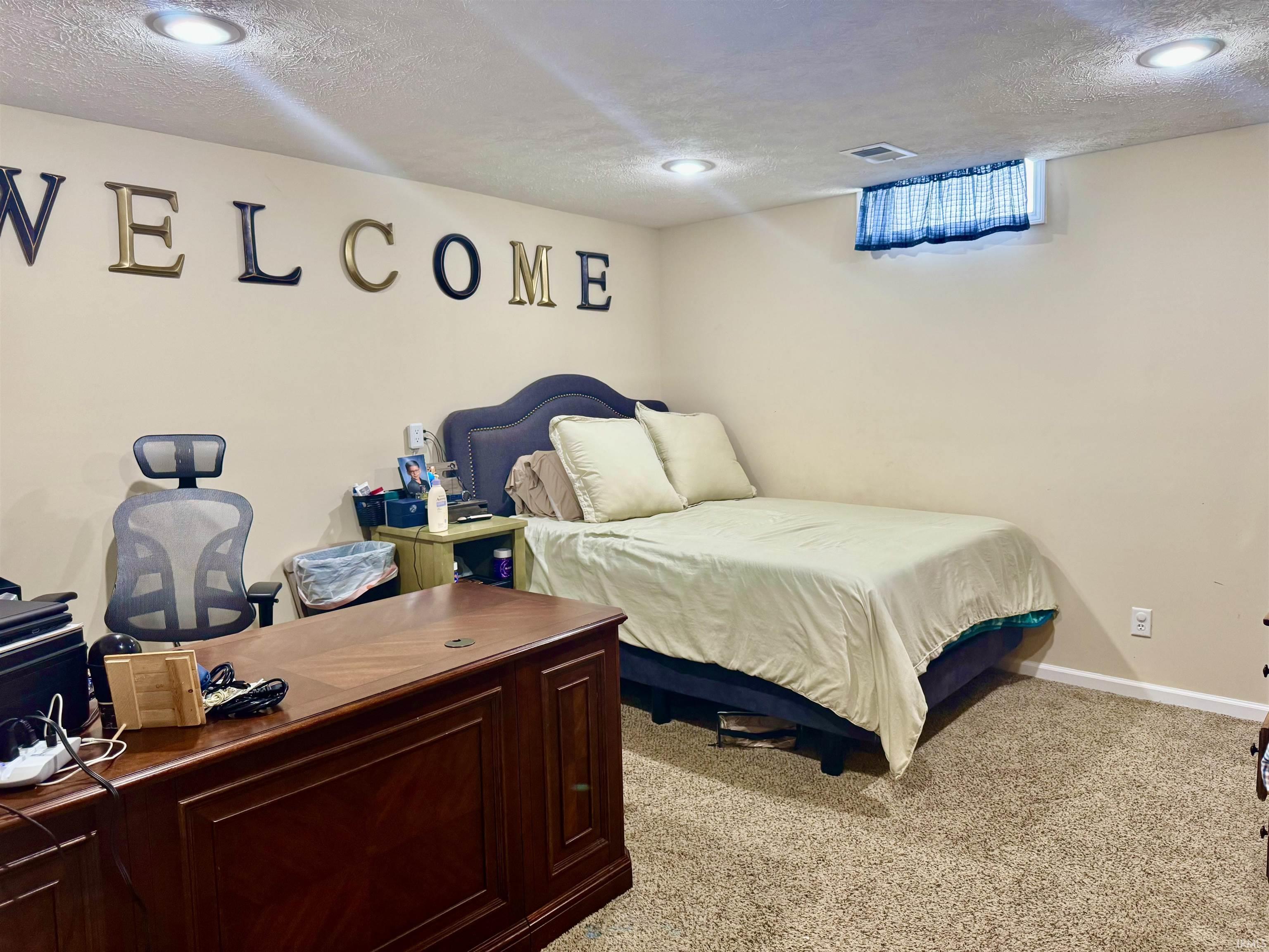 543 W 12th Street Mishawaka IN 46544