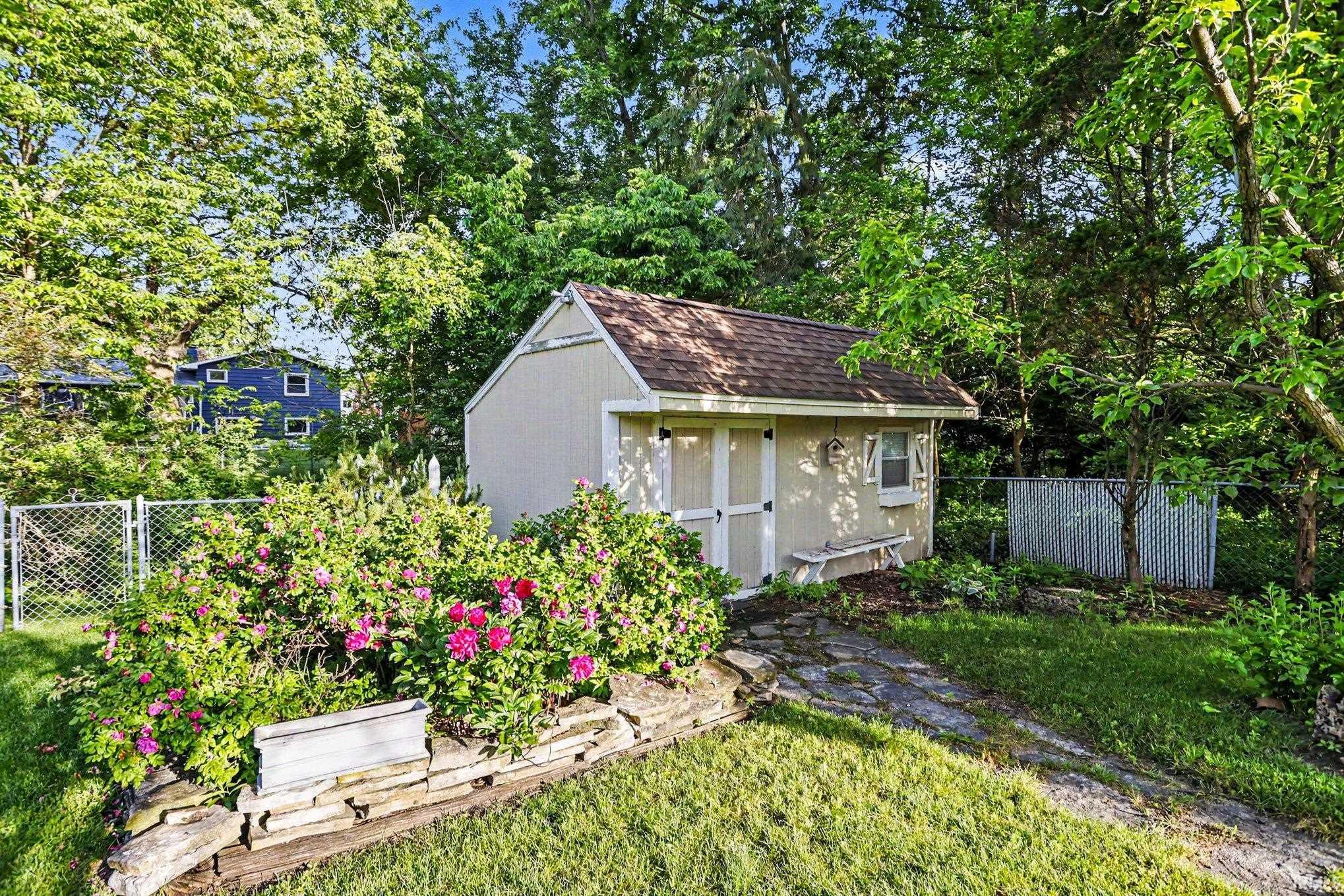 1345 Providence Court Mishawaka IN 46544