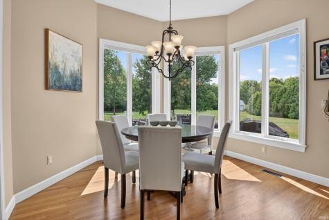 61705 Greentree Drive South Bend IN 46614