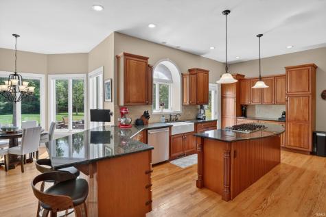 61705 Greentree Drive South Bend IN 46614