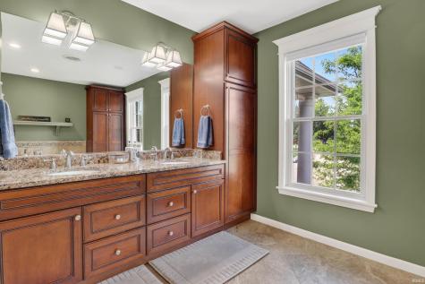 61705 Greentree Drive South Bend IN 46614