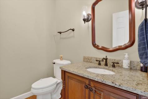 61705 Greentree Drive South Bend IN 46614
