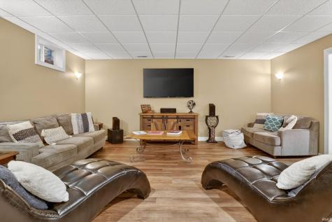 61705 Greentree Drive South Bend IN 46614