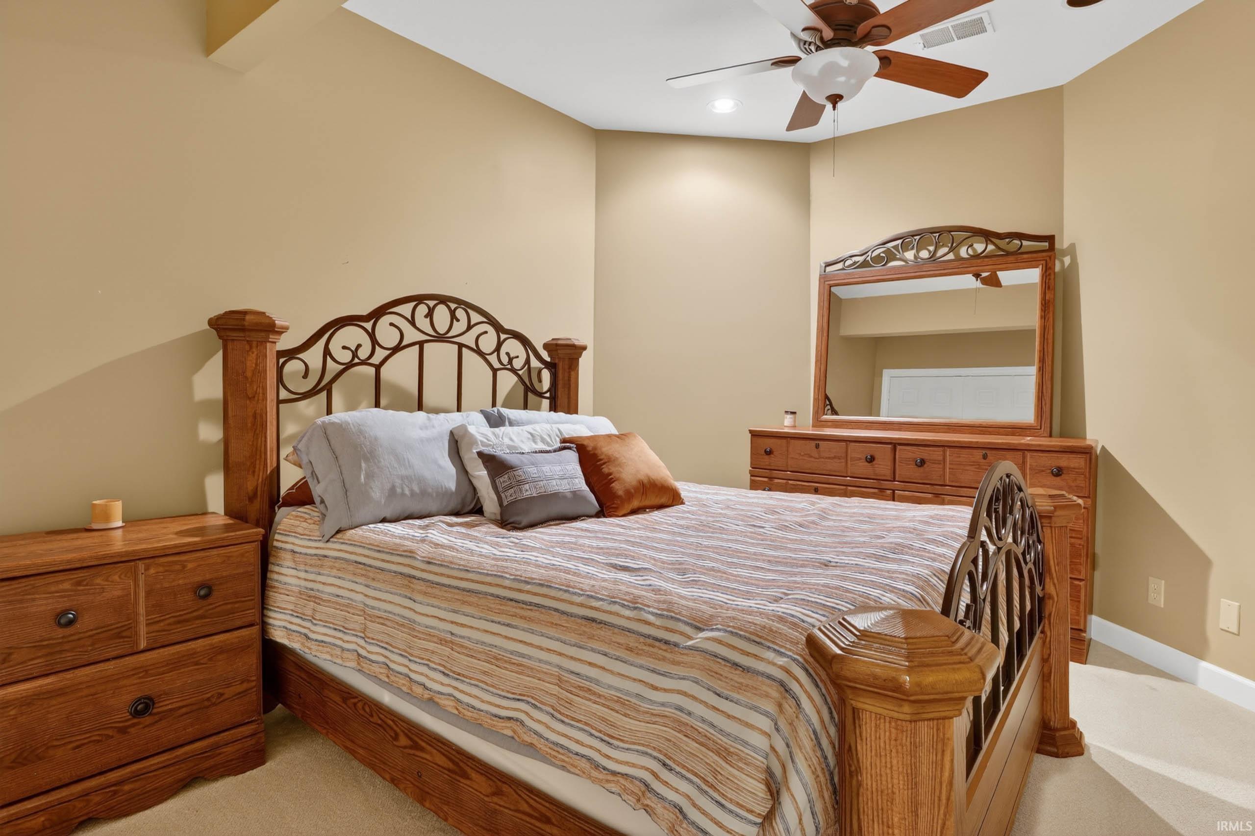 61705 Greentree Drive South Bend IN 46614