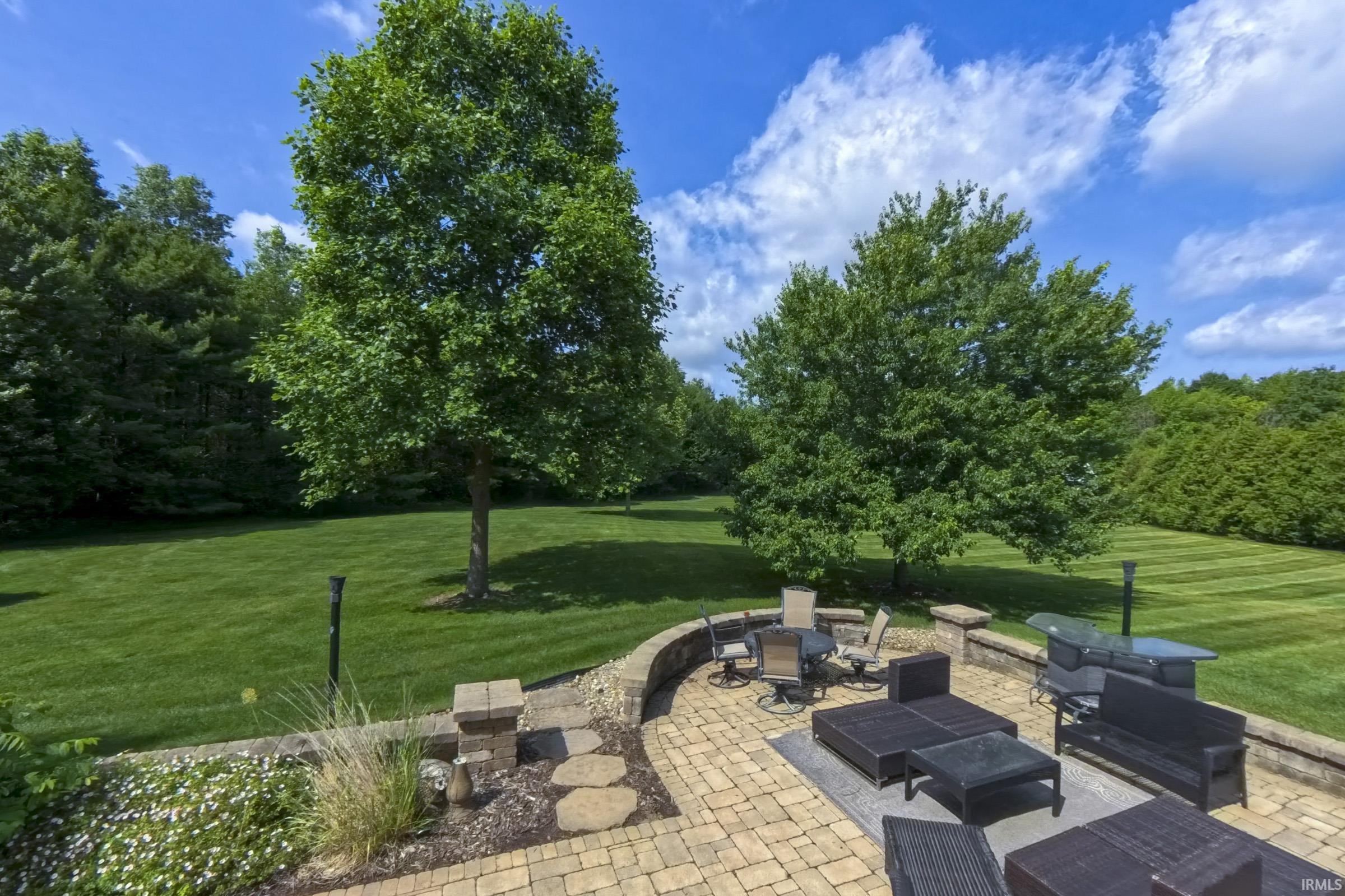 61705 Greentree Drive South Bend IN 46614