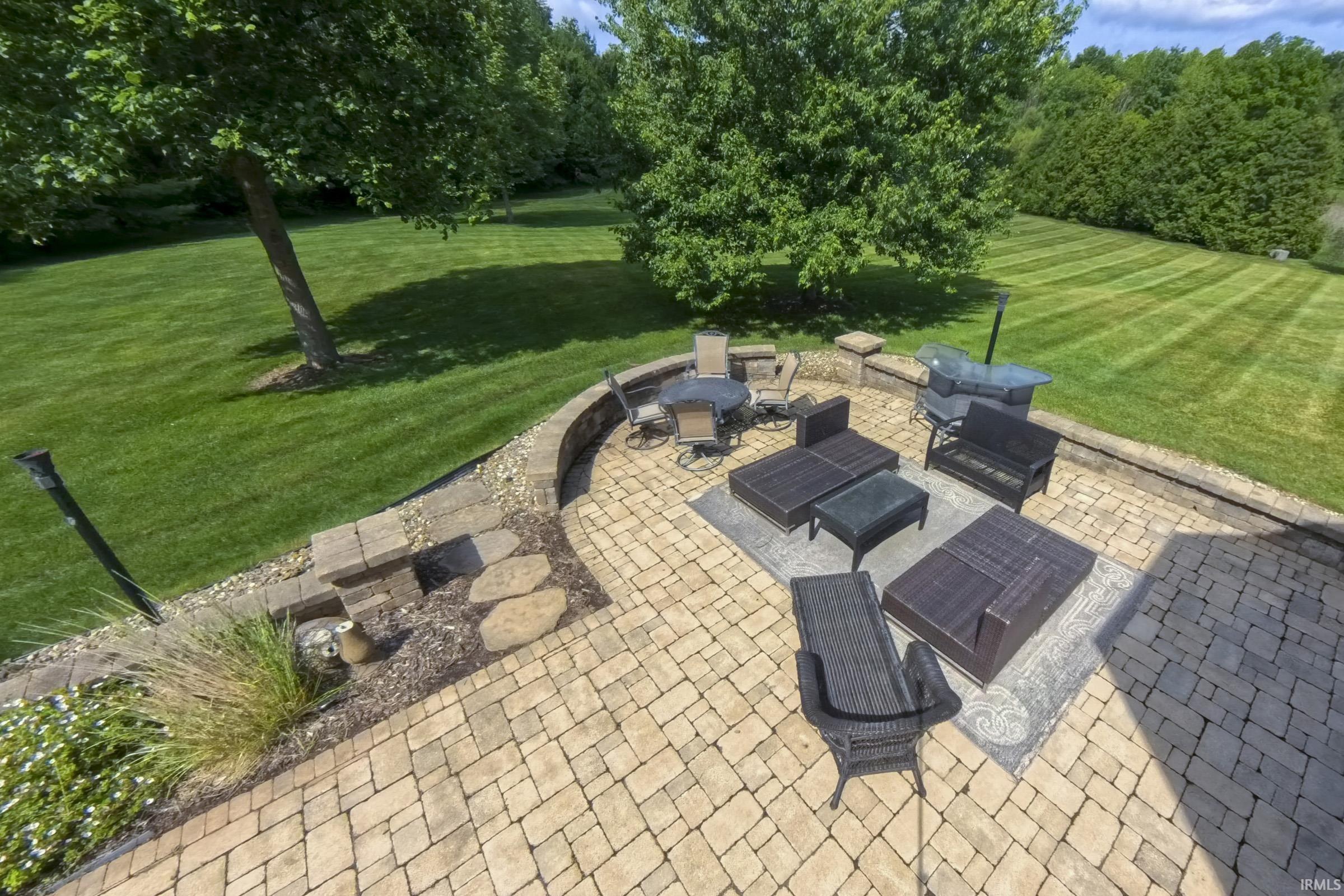 61705 Greentree Drive South Bend IN 46614