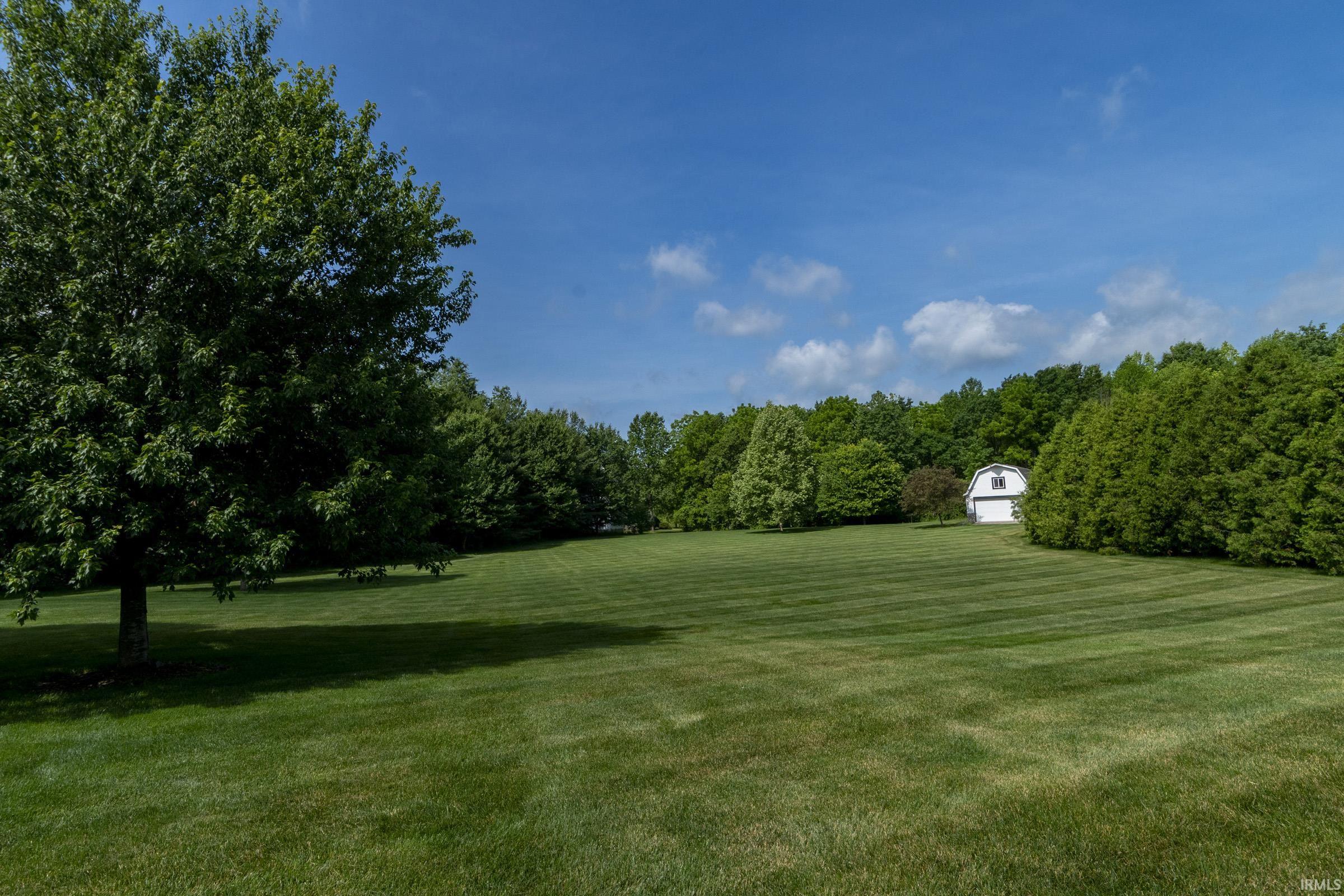 61705 Greentree Drive South Bend IN 46614