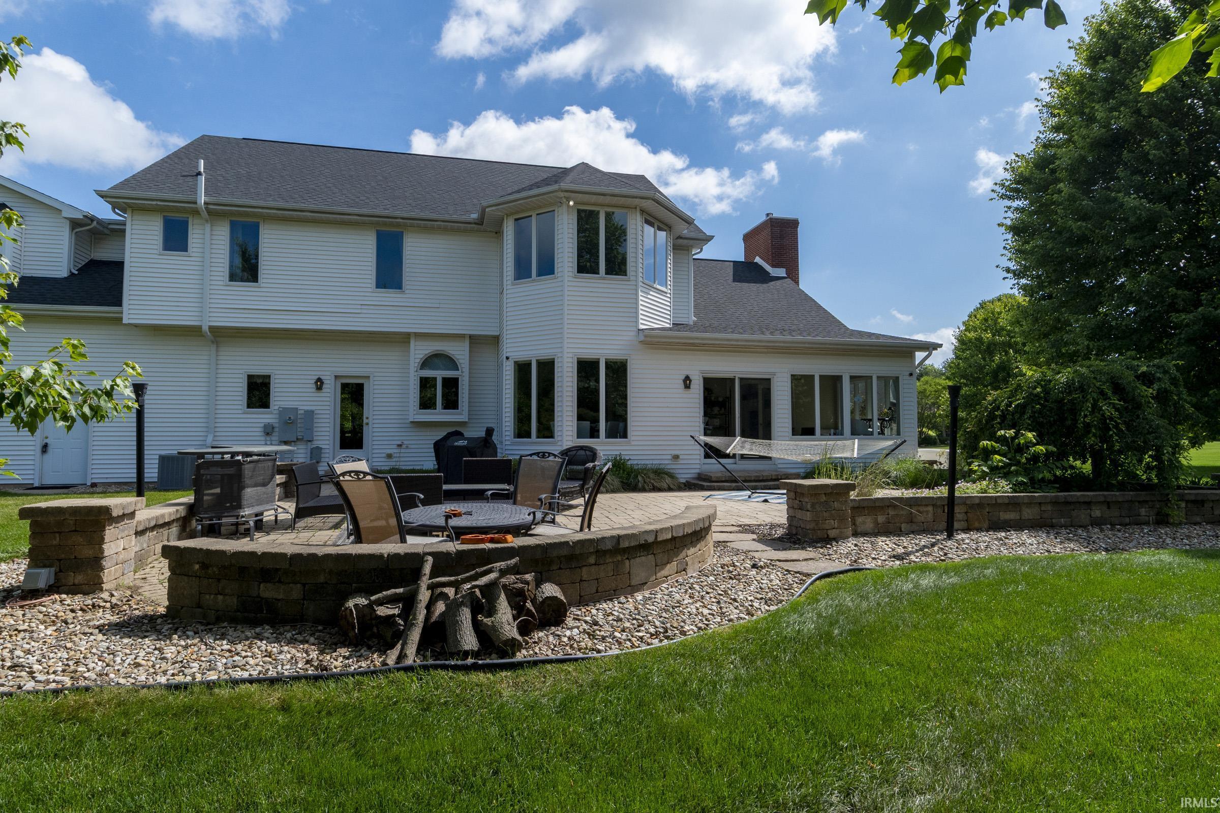 61705 Greentree Drive South Bend IN 46614
