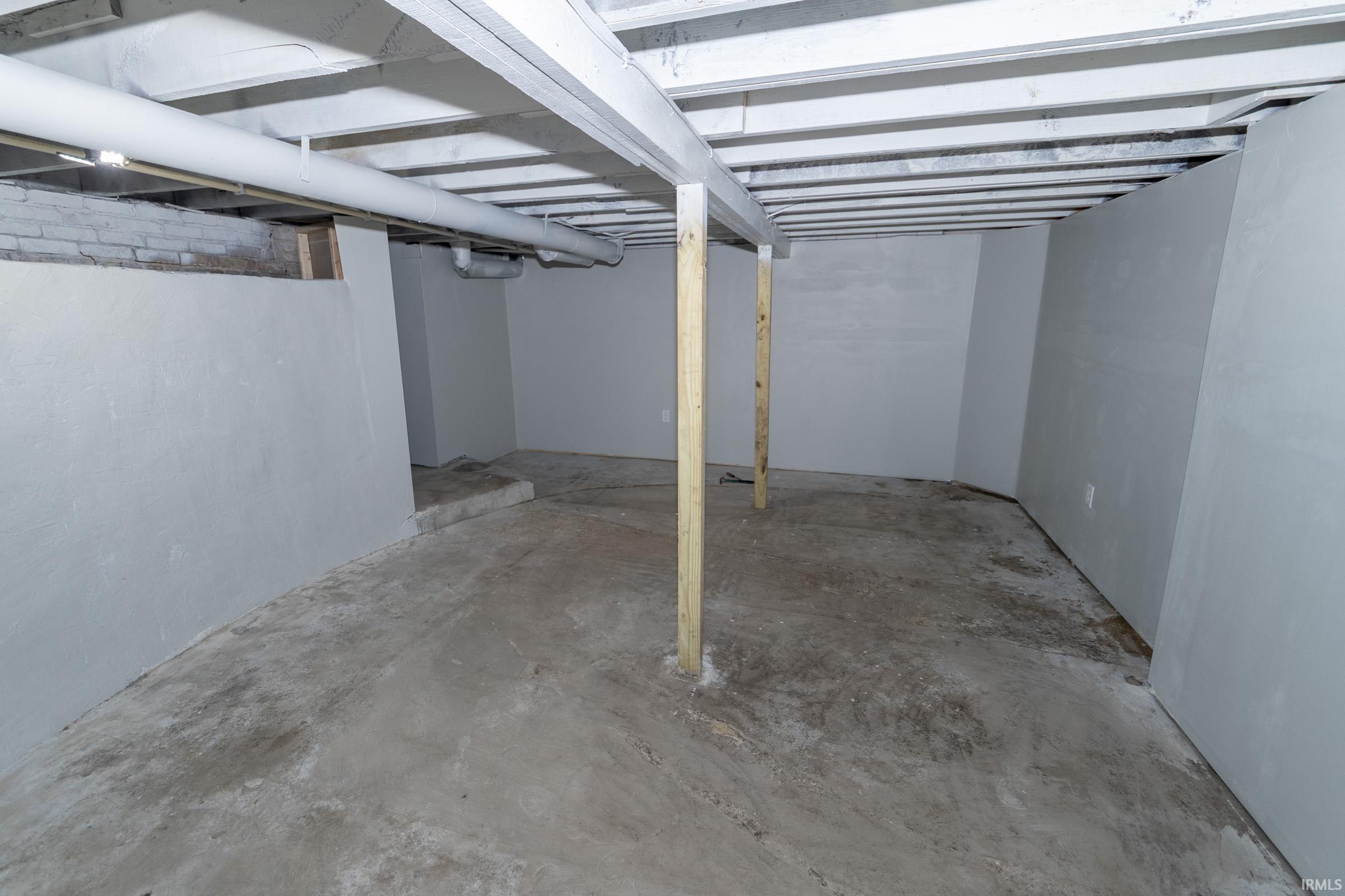 415 Harris Street South Bend IN 46619