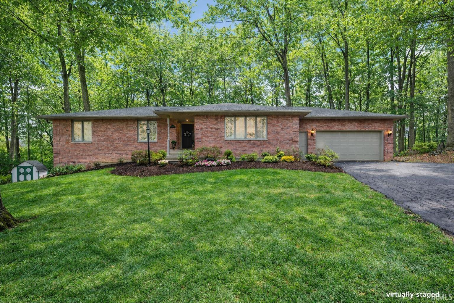 4606 N Chatham Drive Bloomington IN 47404