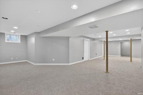 4606 N Chatham Drive Bloomington IN 47404