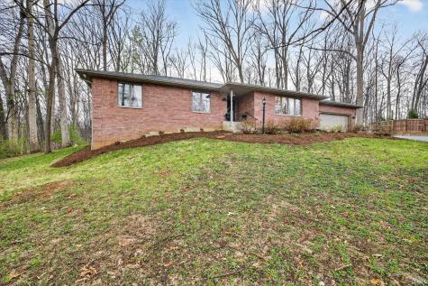 4606 N Chatham Drive Bloomington IN 47404