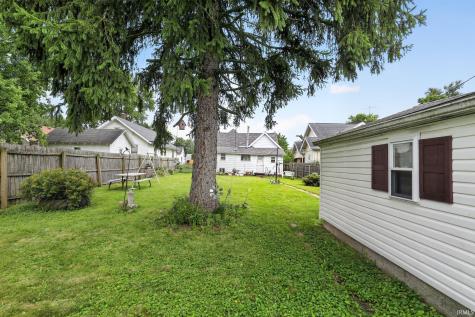 4 E Freeman Street Frankfort IN 46041