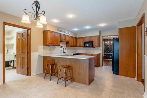 1542 Kings Bridge Road Evansville IN 47725