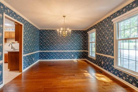 1542 Kings Bridge Road Evansville IN 47725