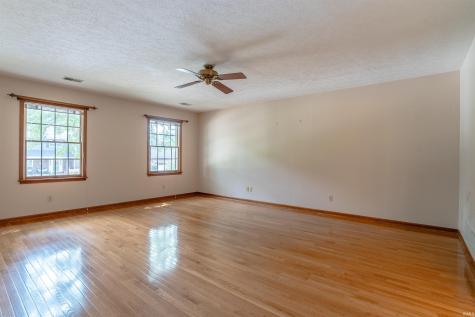 1542 Kings Bridge Road Evansville IN 47725