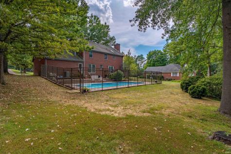 1542 Kings Bridge Road Evansville IN 47725