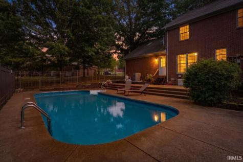 1542 Kings Bridge Road Evansville IN 47725