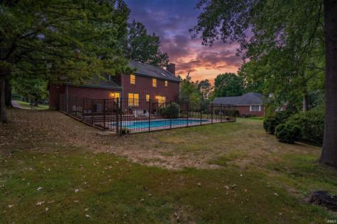 1542 Kings Bridge Road Evansville IN 47725