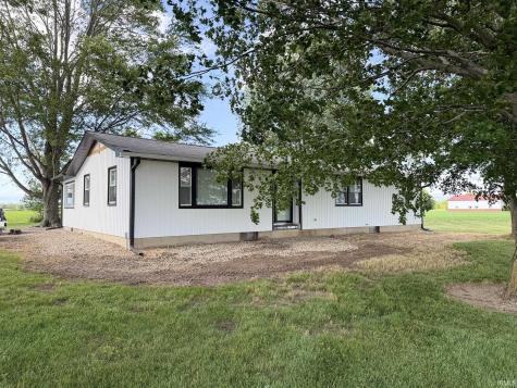 6740 E 700 N Road Rochester IN 46975