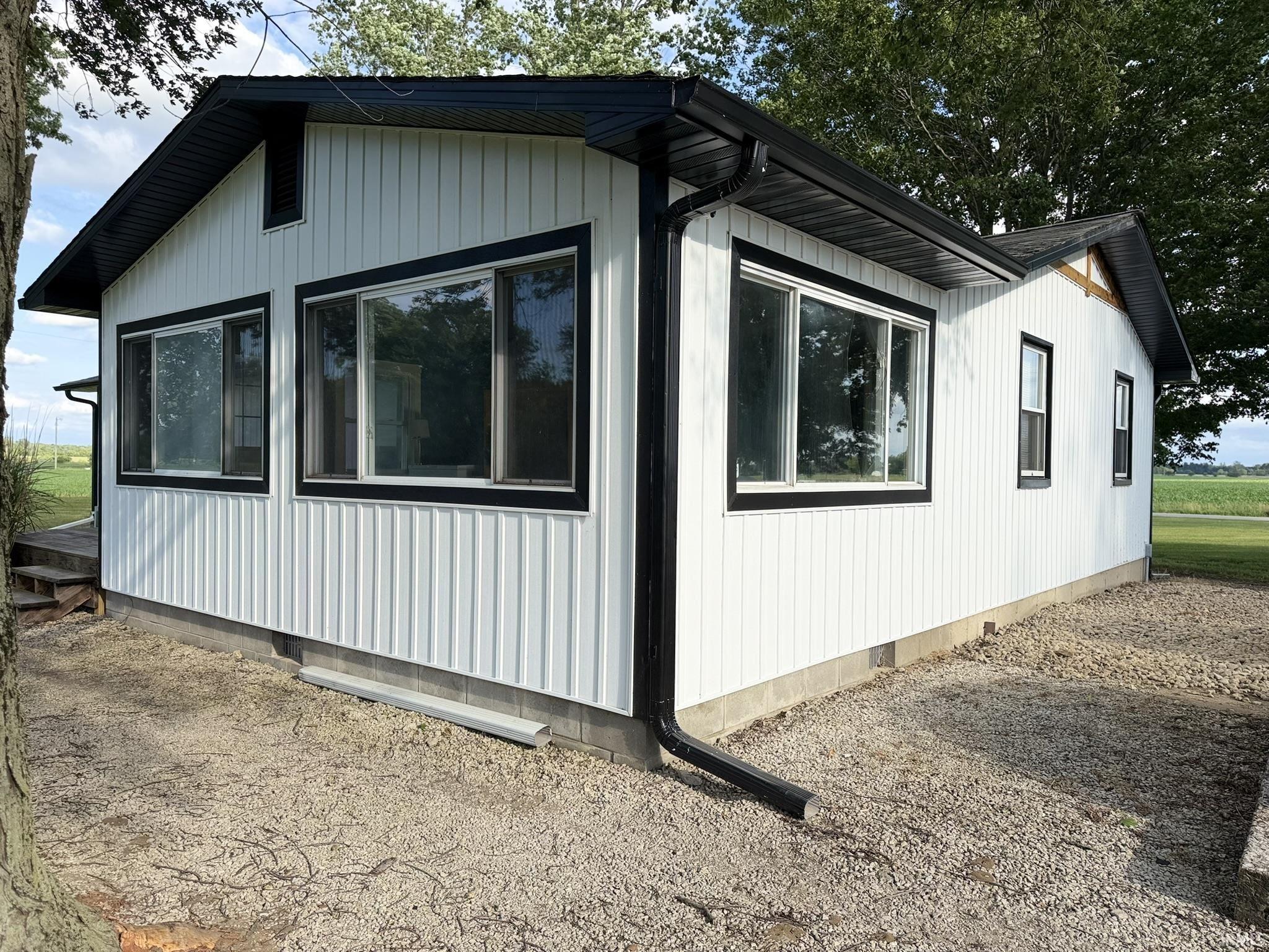 6740 E 700 N Road Rochester IN 46975