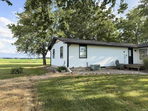 6740 E 700 N Road Rochester IN 46975