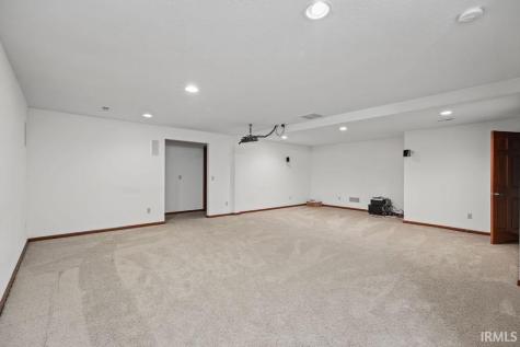 336 Crown Hill Drive Huntington IN 46750