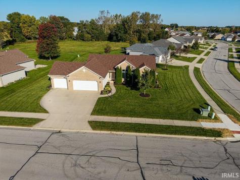 336 Crown Hill Drive Huntington IN 46750