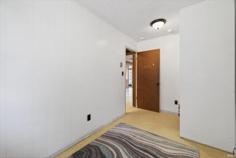 2082 W State Road 54 Bloomfield IN 47424