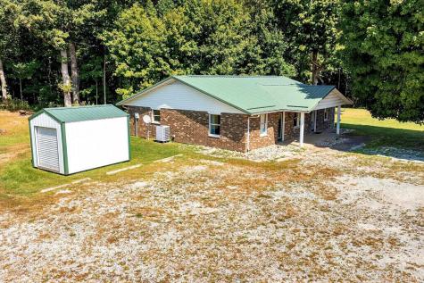 2082 W State Road 54 Bloomfield IN 47424