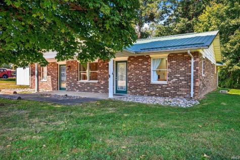 2082 W State Road 54 Bloomfield IN 47424