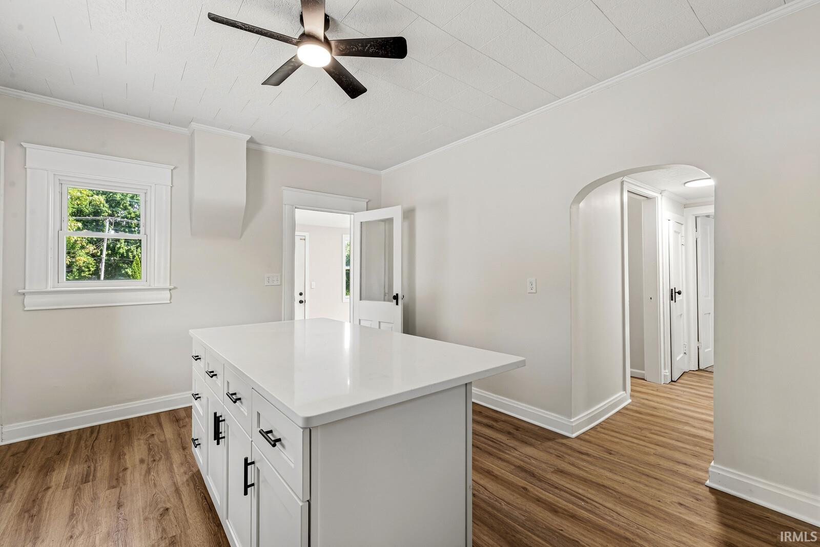 212 E Waterford Street Wakarusa IN 46573