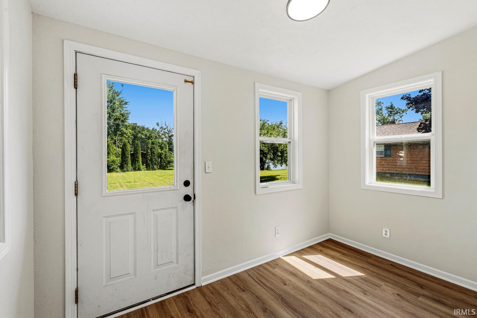 212 E Waterford Street Wakarusa IN 46573
