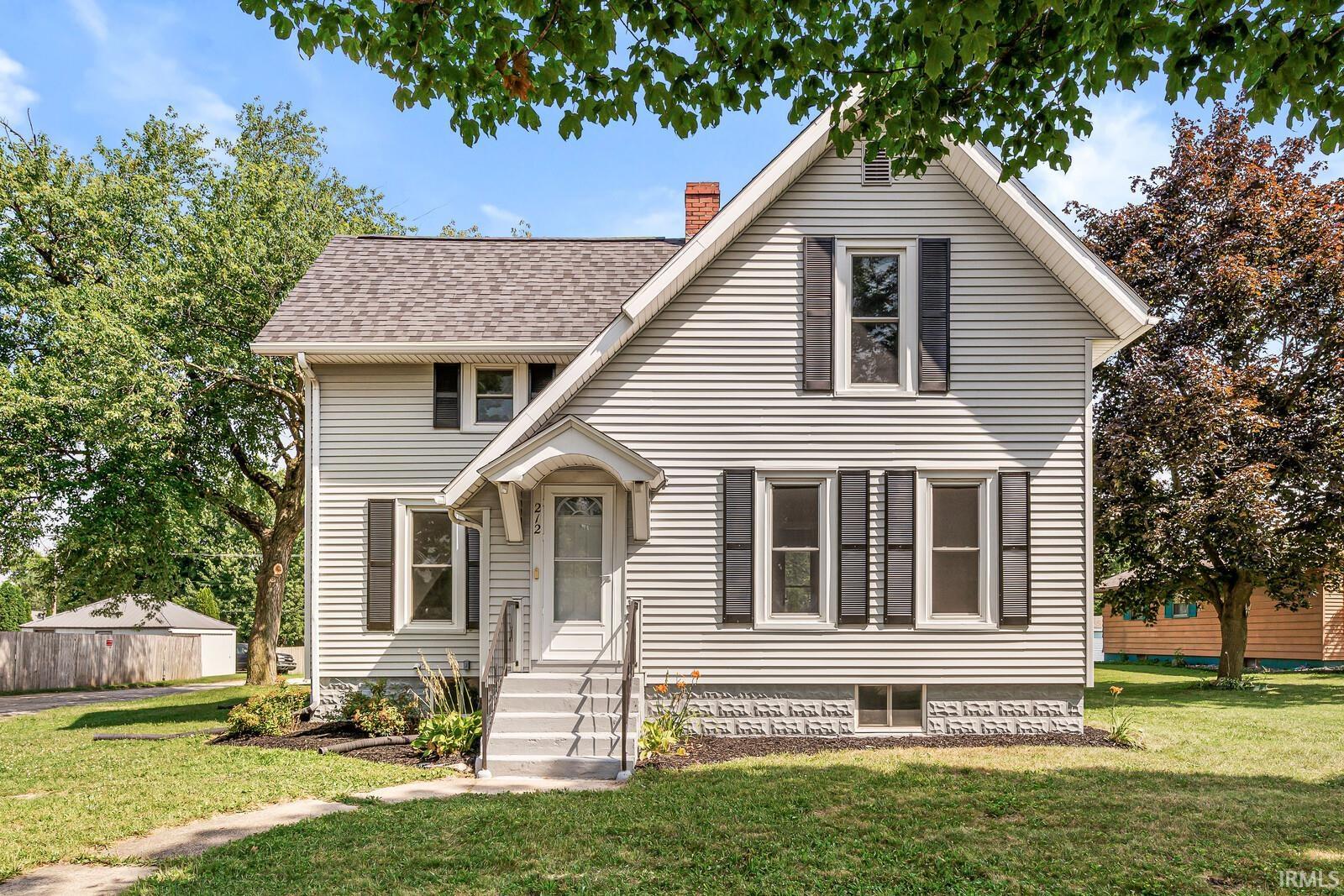 212 E Waterford Street Wakarusa IN 46573
