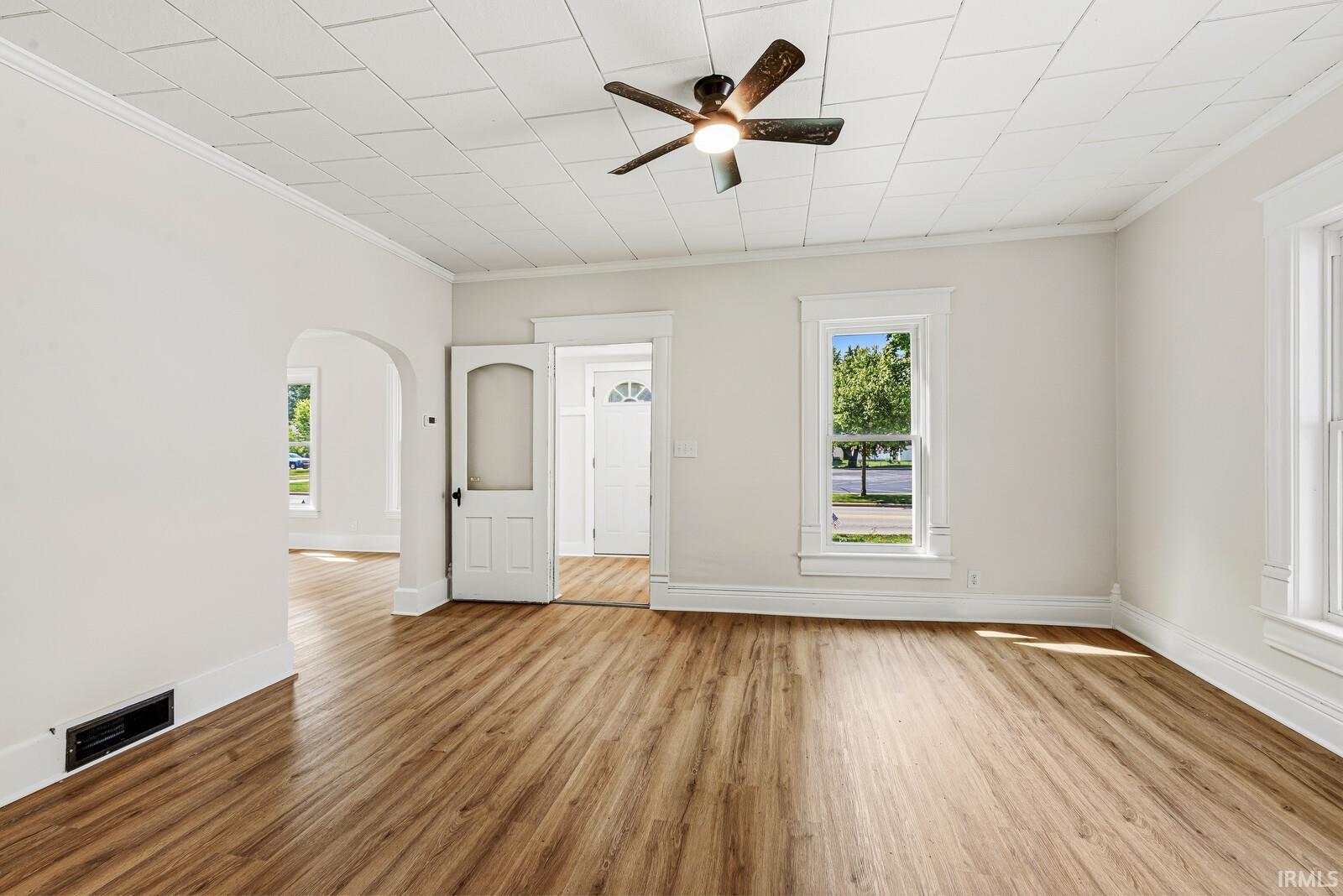 212 E Waterford Street Wakarusa IN 46573