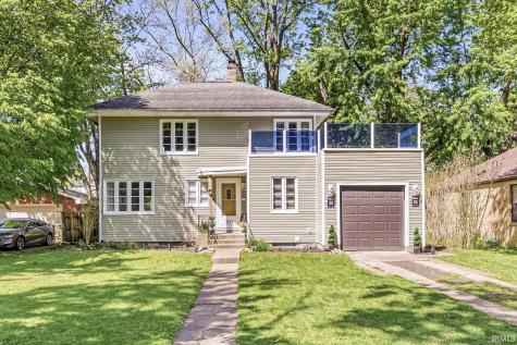 1821 College Street South Bend IN 46628