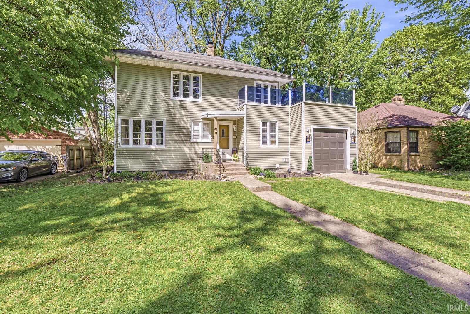1821 College Street South Bend IN 46628