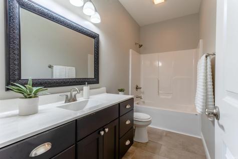 1220 Ladbrooke Drive Evansville IN 47725