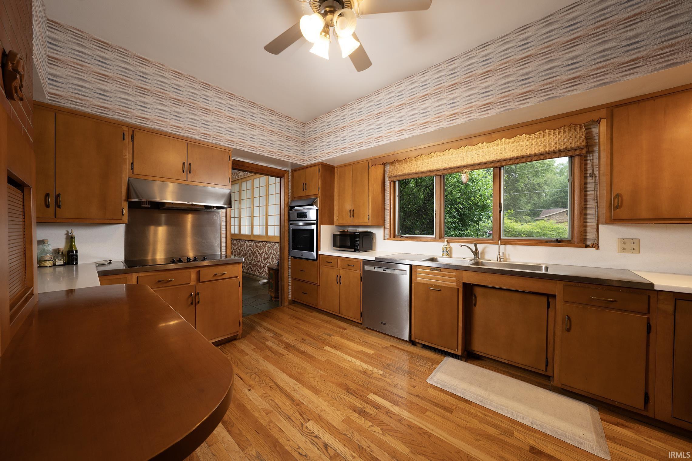 1839 Rainbow Bend Boulevard Elkhart IN 46514