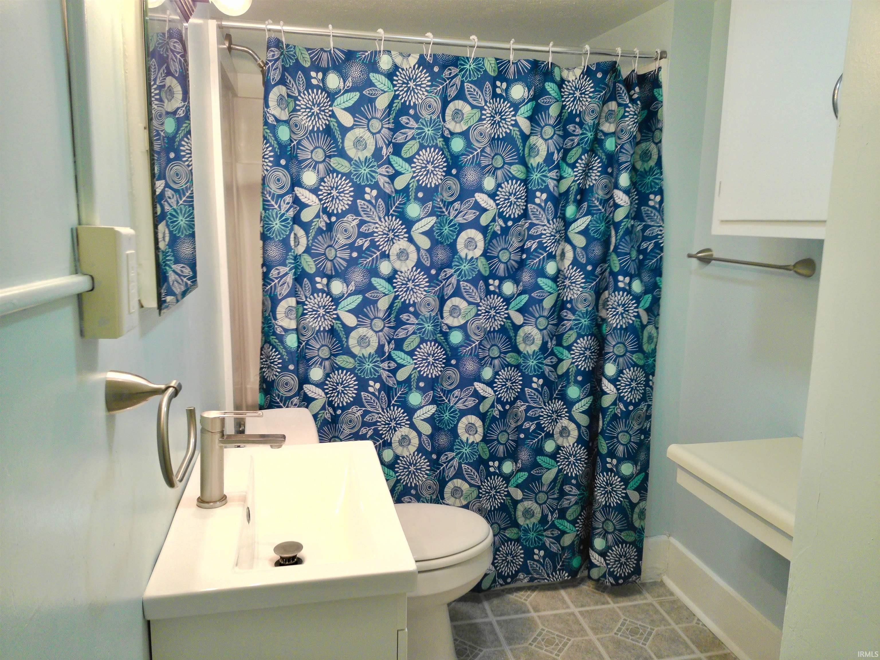 1325 S 32nd Street South Bend IN 46615